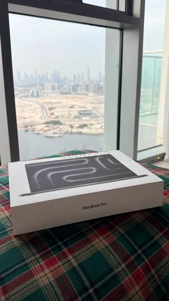 MacBook M4 PRO65073409112705110