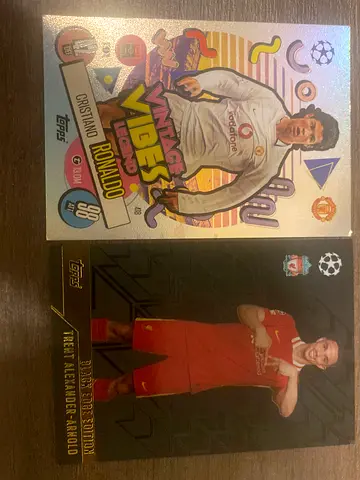 Alexander Arnold and Ronaldo cards
