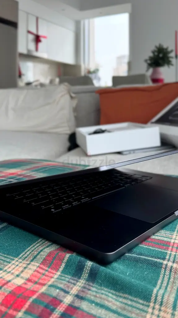 MacBook M4 PRO65073409112705113