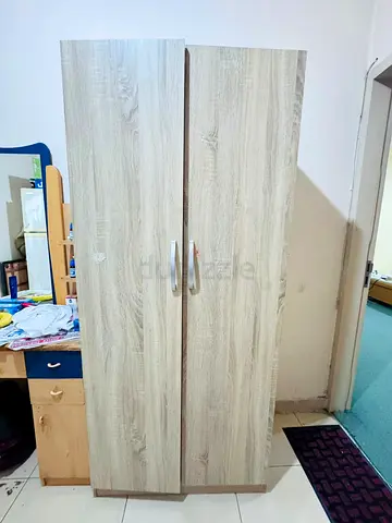 Stylish Wooden Wardrobe with Ample Storage Space