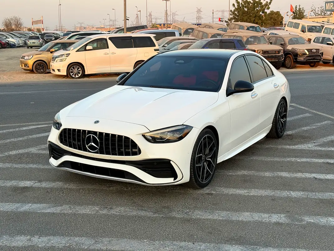 Mercedes-Benz C-Class 2022 — photo 1 of 18