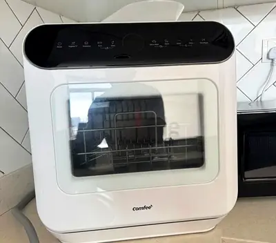 Dishwasher  counter top same like new condition perfect working