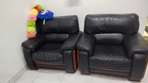 Comfortable Black Leather Armchairs for Sale