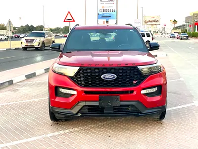 2022 Ford Explorer ST, maroon
