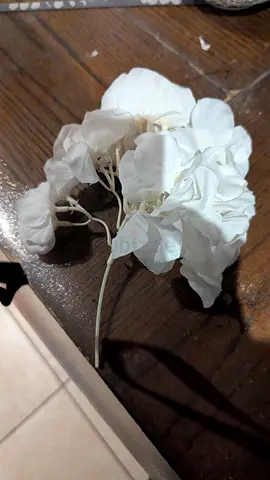 Beautiful Vintage White Flower Arrangement