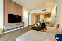 1 Bedroom | Upgraded | Canal View | Furnished