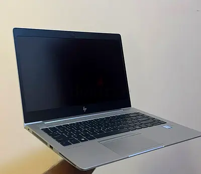 HP Laptop Elite Book  850 G5-i7,256 SSD