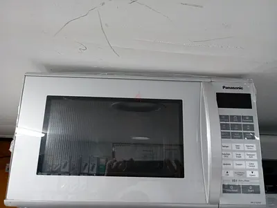 Panasonic Microwave - Great Condition!