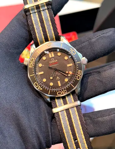 SC Omega SeaMaster Titanium 007 1-1