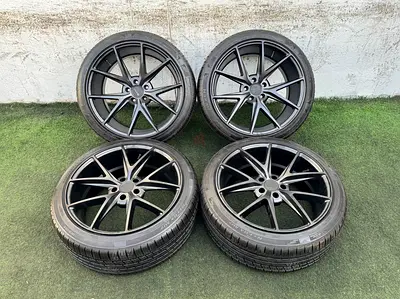 Genuine Niche Misano staggered 20” Rims and Tyres