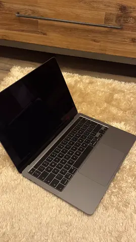 Apple MacBook Pro 13” (2020) – i5, 16GB RAM, 1TB SSD – Space Grey