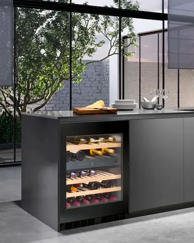 LIEBHERR UWT 1682 latest model built-in wine fridge dual zone temperature