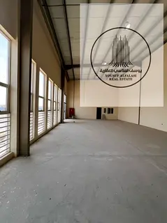 For rent, a warehouse suitable for an exhibition, 3500 square feet, 30 kilowatt electricity, with an