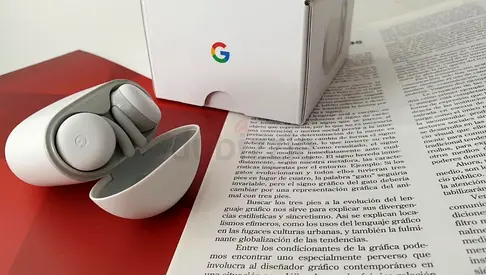 Google Pixel Buds A-Series Clearly White