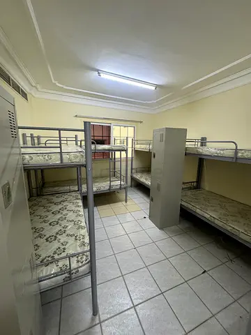 Bed space for male and female for rent in Rolla street Bur Dubai