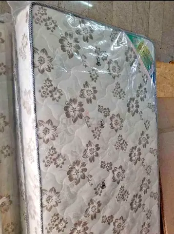 90x190cm single size mattress.  Same day delivery available