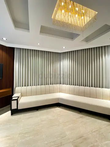 Elegant Modern Sofa for Sale