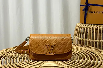 Louis Vuitton Shoulder Bag LV BUCI Flap Bag Gold Miel Brown Epi Grained Cowhide Leather