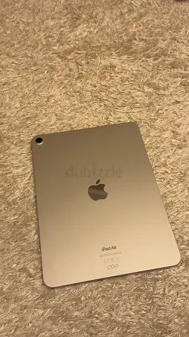 Apple iPad Air 5th Gen (10.9”) 64GB Wi-Fi – Starlight + ESR Pencil