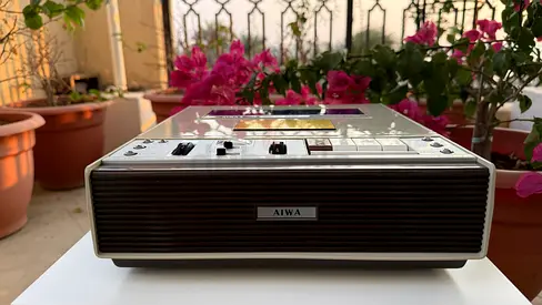 Vintage Aiwa TP-1013 3-inch Reel to Reel Player, 220V in Mint Condition