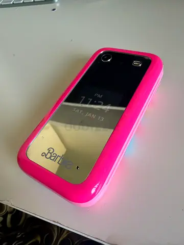 Barbie Phone - Fun and Colorful Gadget!