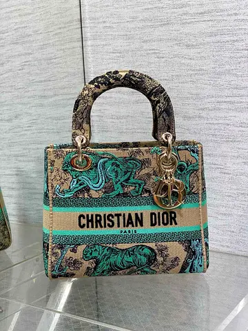 Dior Dioriviera Lady D-Lite Medium Bag in Raffia with Green Toile de Jouy Sauvage Embroidery