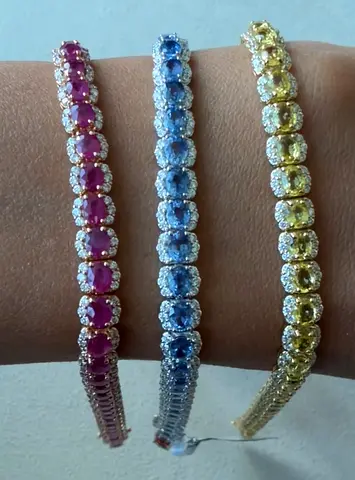 Gorgeous diamond and sapphire Bracelets for Sale