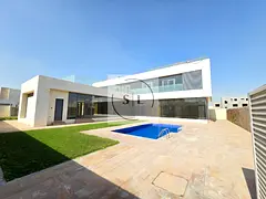 Luxury Modern Villa with Open Living Space