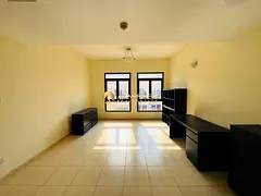 Grt Location | Near To Mall | Specious