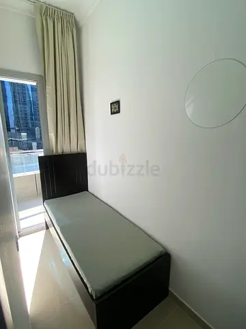 Balcony Room Near Business Bay Metro Station