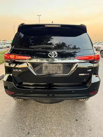 Toyota Fortuner GXR, миниатюра 5