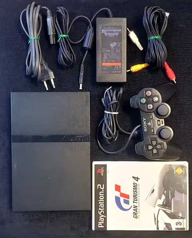 Sony PlayStation 2 Bundle with Gran Turismo 4
