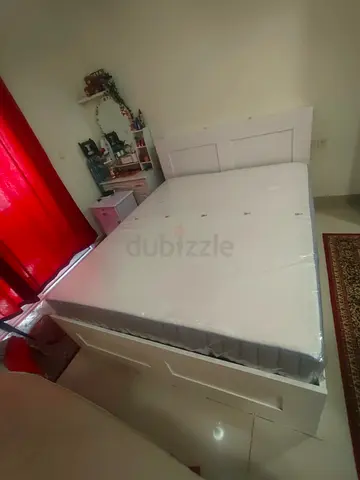 IKEA brimness king size bed with headboard+ 4 big storage drawers underneath with IKEA mattress