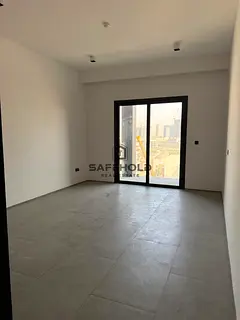 Hot Deal | Spacious 2BHK in Prime Location| Ready to Rent