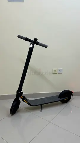 Slightly Used Segway Ninebot Kickscooter E25