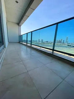 AVAILABLE! Unfurnished! Perfect Size