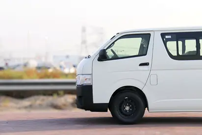 2026 Toyota HIACE 照片 4