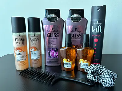 Schwarzkopf Hair Care Gift Set (9 NEW Pieces)