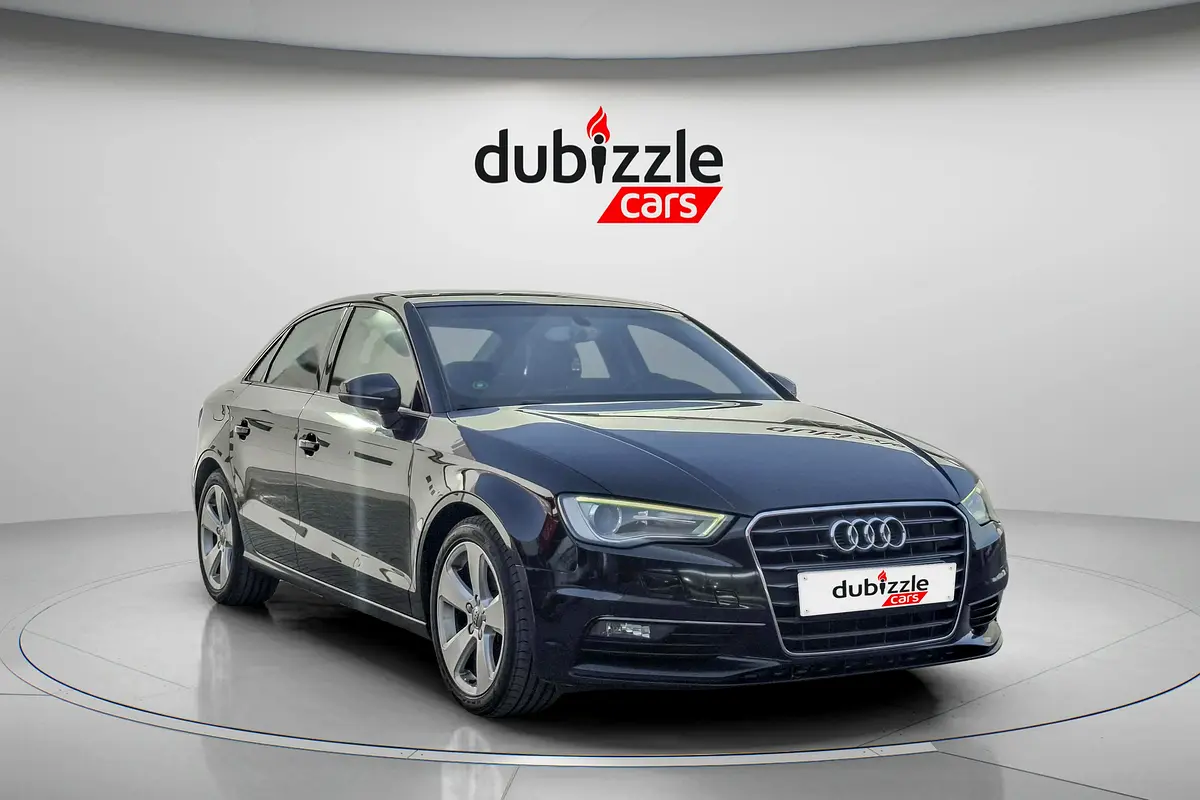 Audi A3 2015 — photo 1 of 14