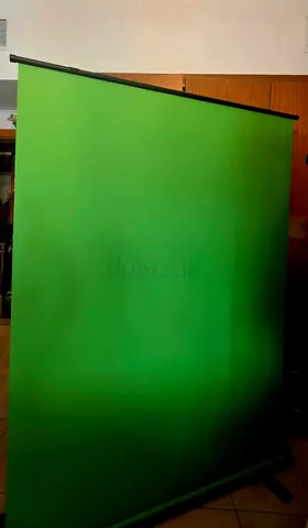 High-end Portable Pop-up Green Projection Screen for Video Production or Photography. Brandnew.