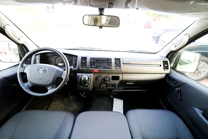 2026 Toyota HIACE 照片 8