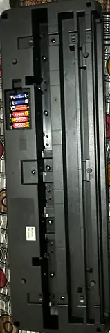 PSR E273 NEW Barely Used