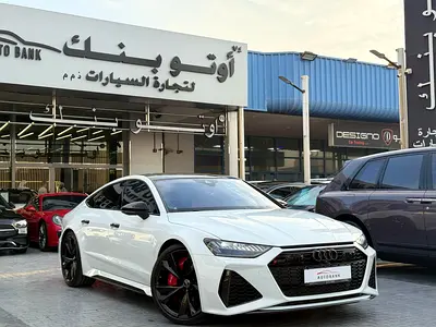 AUDI RS7 - MODEL 2021 - NO ACCIDENT OR PAINT- 40,000 KM