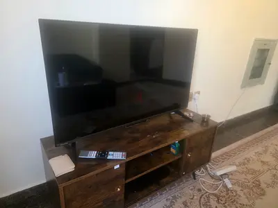 Modern LED TV with Stand for Sale