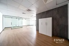 Fully Fitted | Vacant | Unfurnished