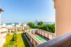 2br Rent Mughal | Plam Views | Beachfront