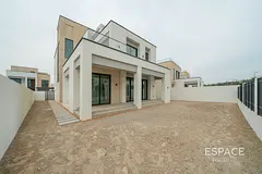 4 Beds | Rooftop Terrace | Unfurnished