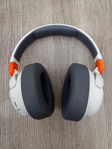 JBL JR 460NC Wireless over-ear Noise cancelling kids headphones