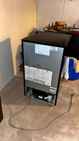 Geepass DD Mini fridge