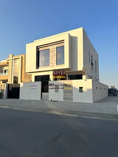 Luxury villa for sale in Al Yasmeen, Ajman 5 master rooms, 2 living rooms, kitchen, majlis, maid roo